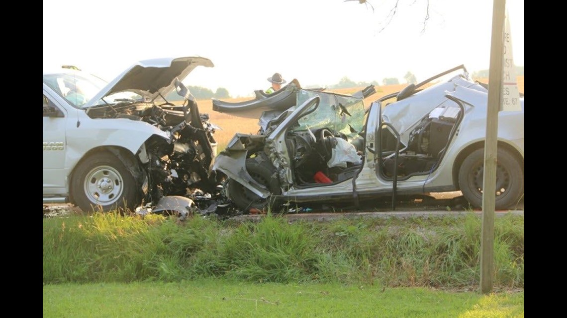 17-year-old dead after early morning crash | wtol.com