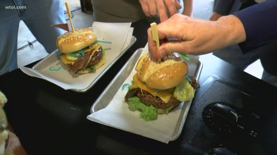 Tailgate food fight: Turkey slider vs. Double cheddar cheeseburger — Bloody mary vs. Sweetwater chocolope