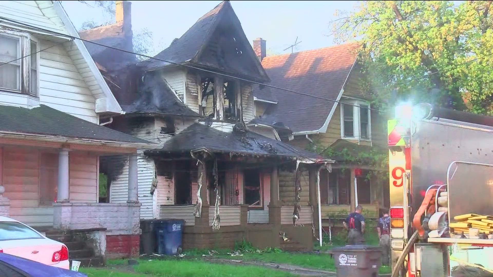 Crews responded to the fire in south Toledo. The vacant building was a total loss, crews told WTOL 11. No one was injured.