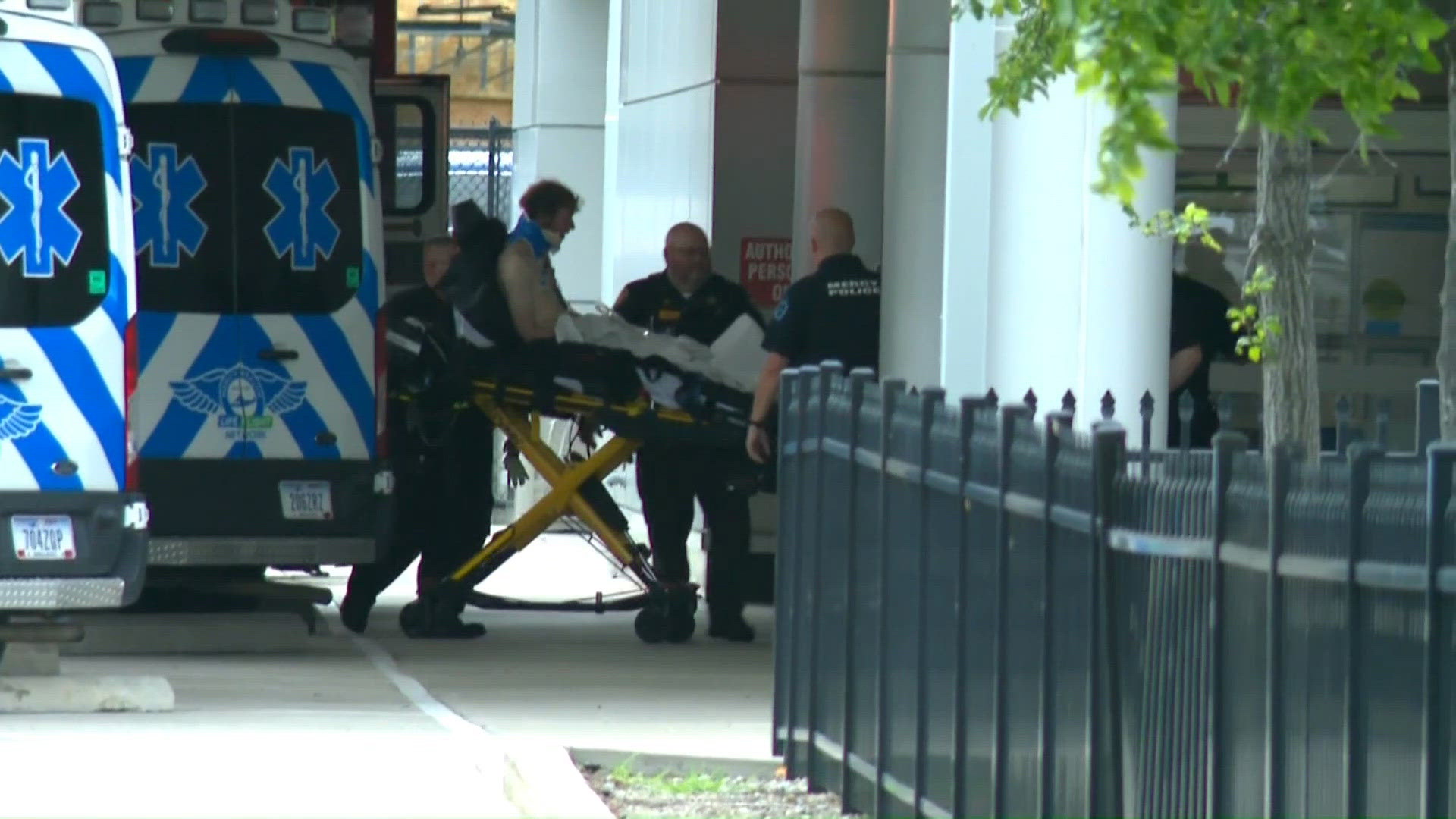 Man suspected of stabbing Gibsonburg police officer taken into custody ...