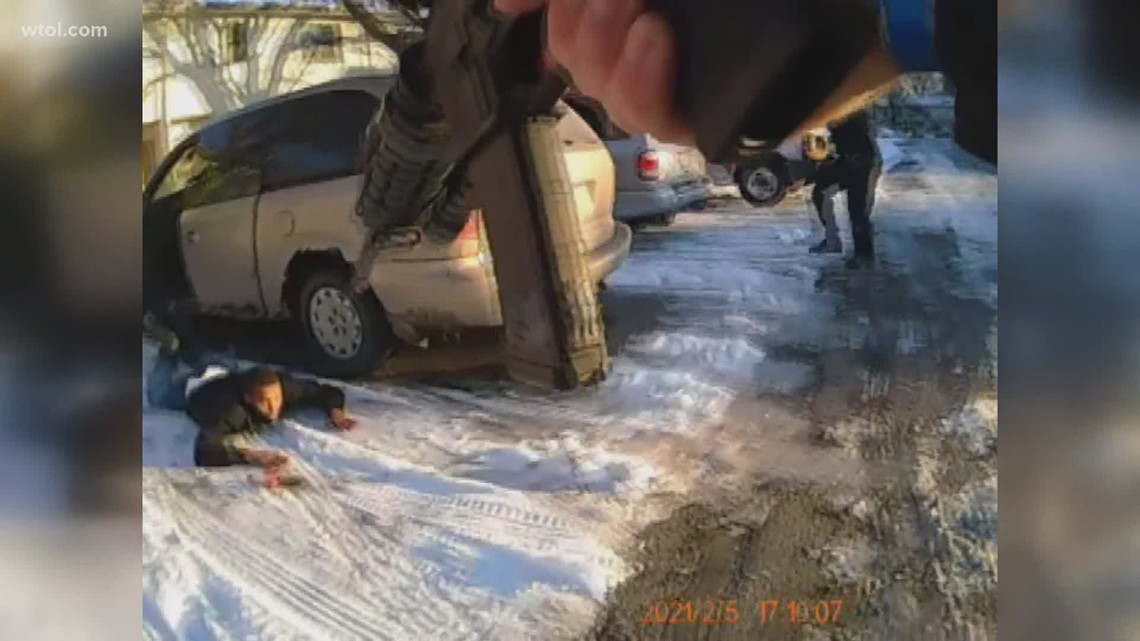 Bodycam arrest footage of suspect in shooting deaths of children - Vimarsana News