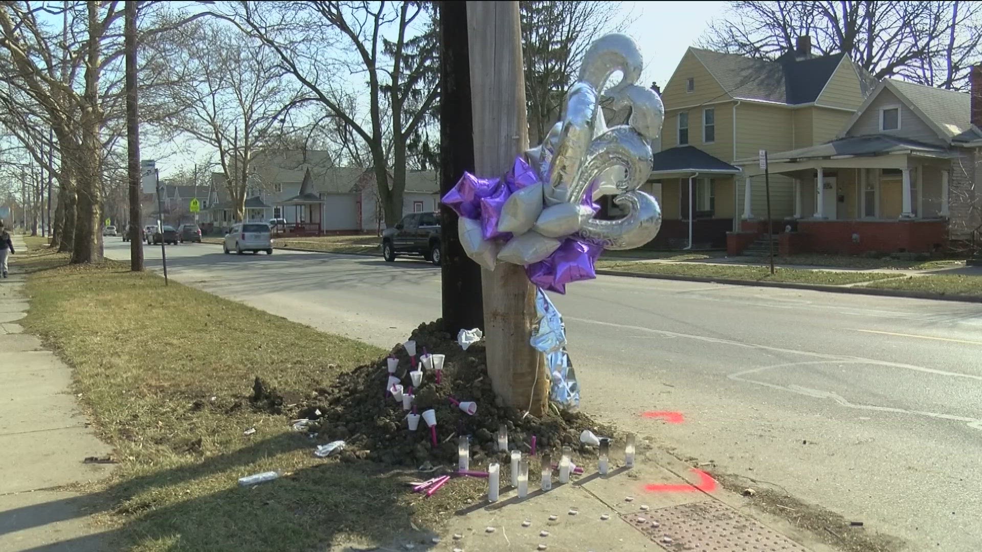 Toledo police believe Jasmine Pitts intentionally rammed the car into a nearby utility pole, killing Jasmine Gresham and Donta Marshall.