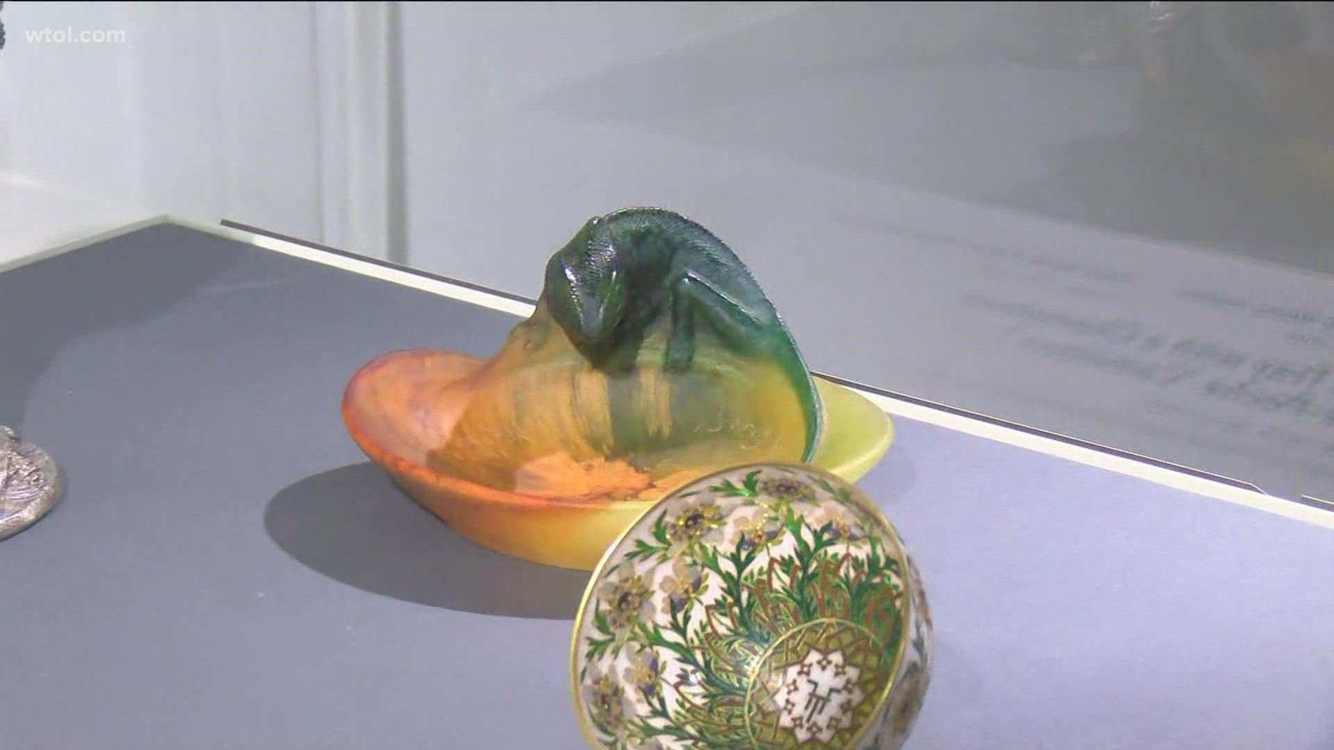 Chameleon Effects: Glass (Un)Defined examines innovation in glass art throughout history.