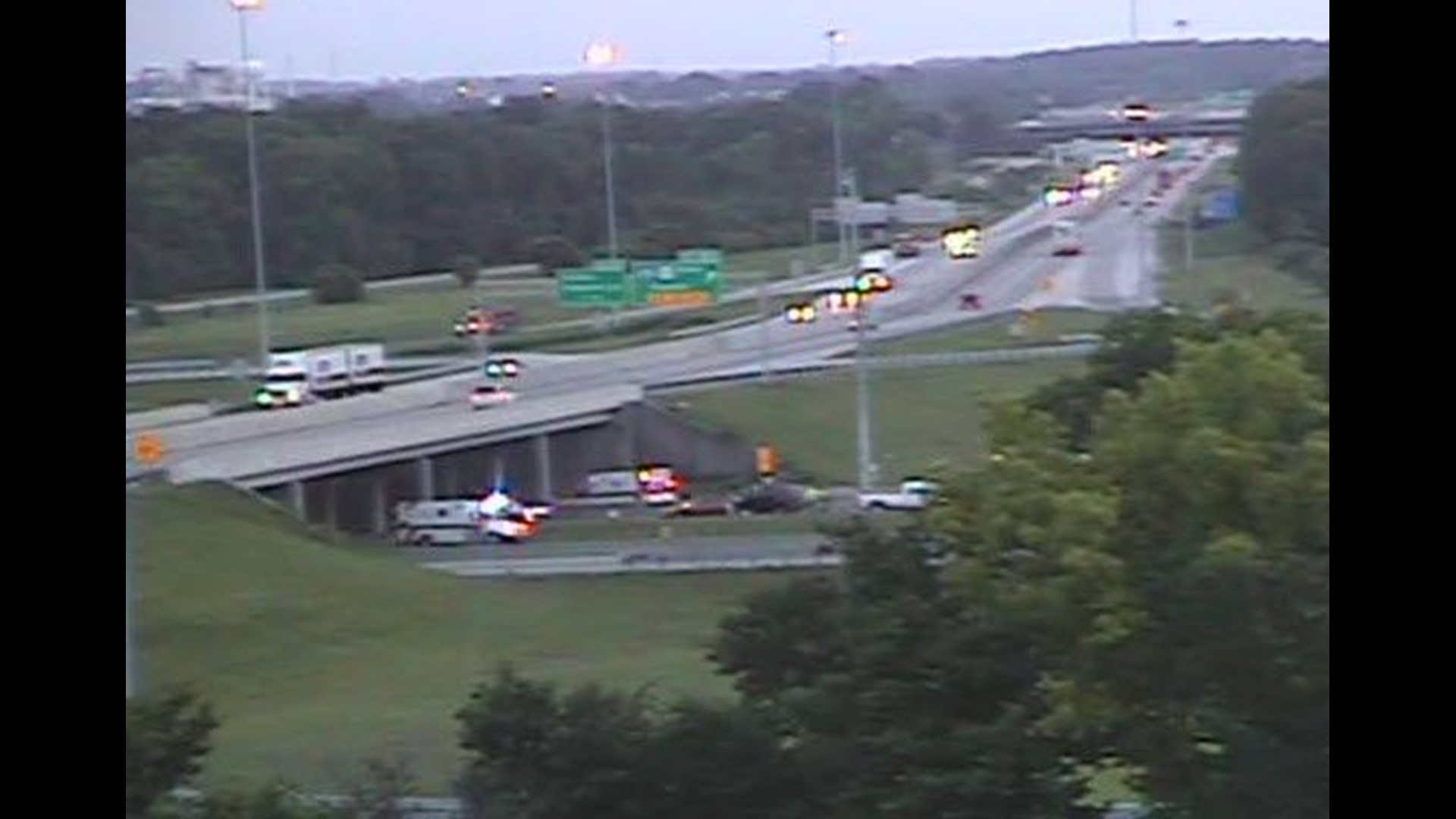 23/475 in Maumee back open after accident