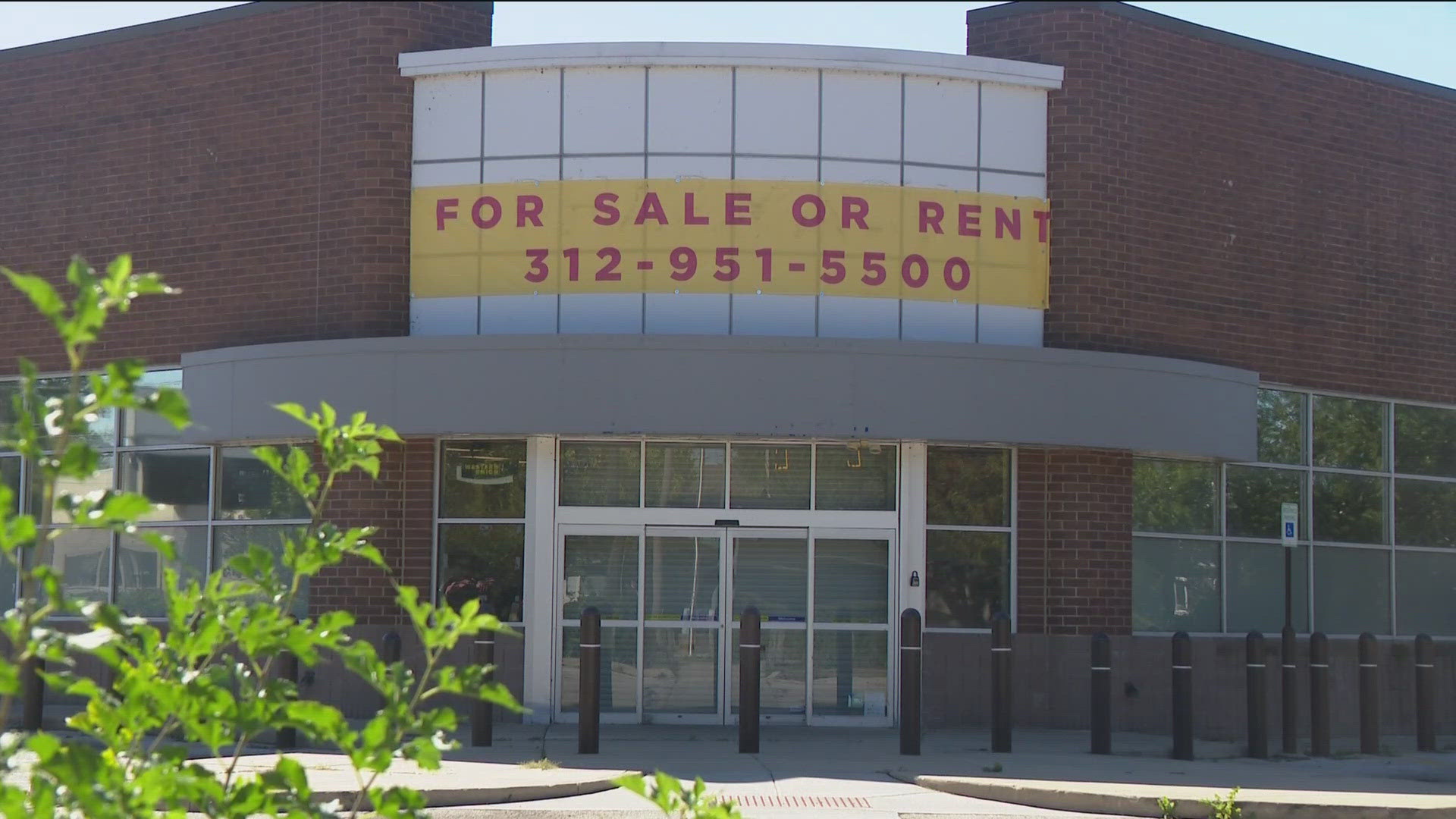 The Rite Aid in Point Place has been closed for about a month and now city leaders are trying to find a replacement pharmacy for the neighborhood.