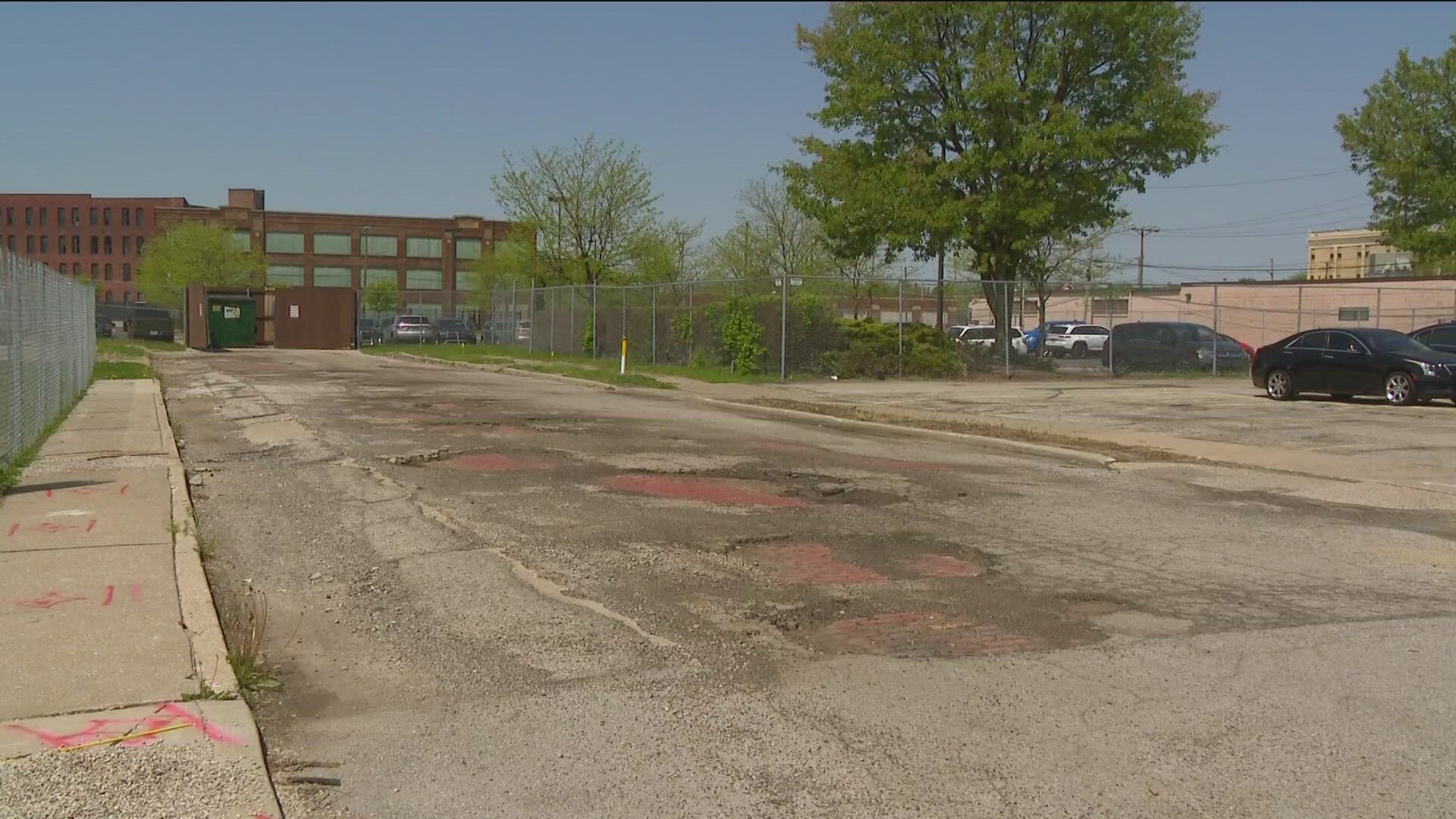 The resolution awards a $501,782 contract to CT Consultants, Inc., for soil samples and ground testing at the new jail's location in downtown Toledo.