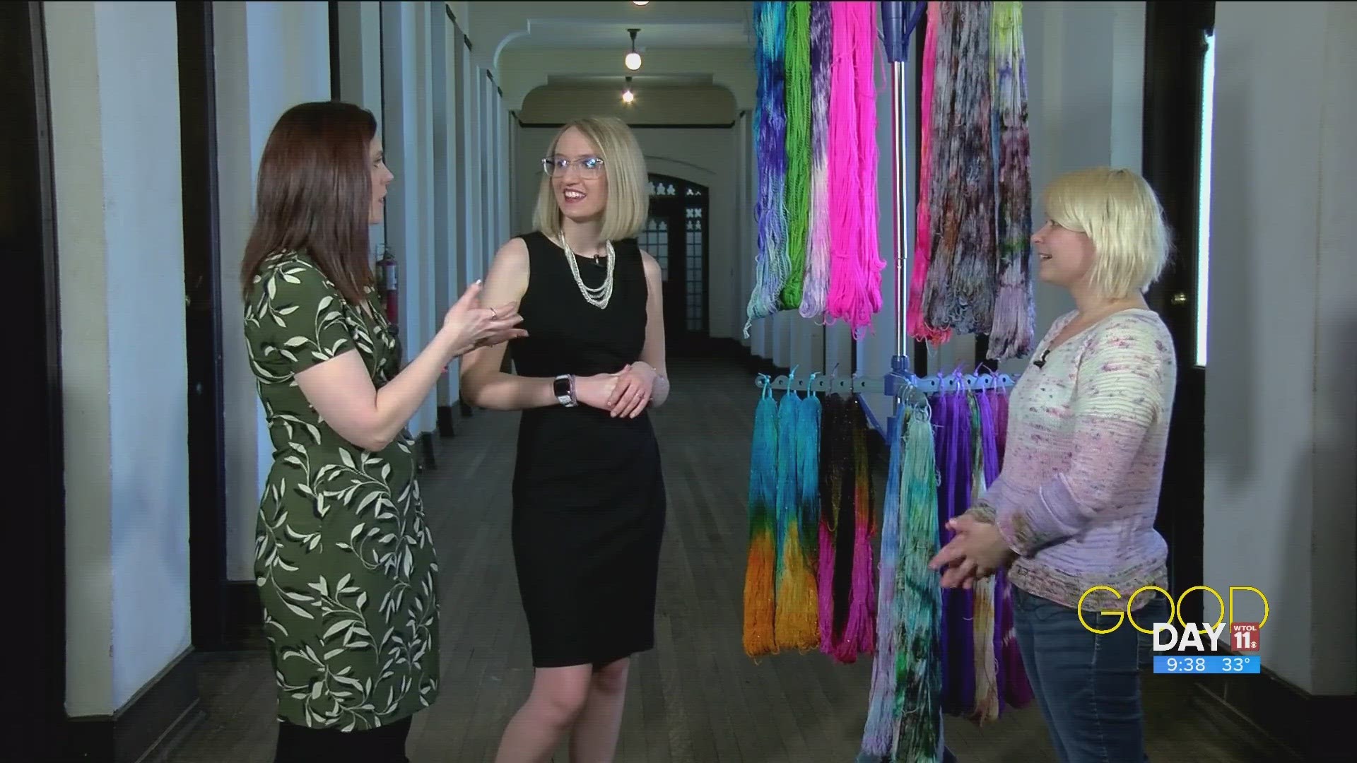 Amanda and Diane take Knit-a-Long on the road where they meet Michele Grim of Misfit Yarns, who talks how she dyes yarn herself in small batches.