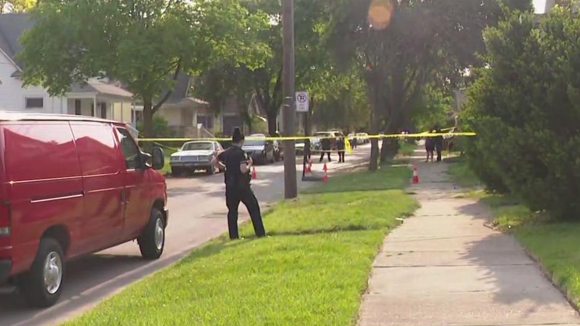 Two injured in north Toledo shooting, one a juvenile, TPD says | wtol.com