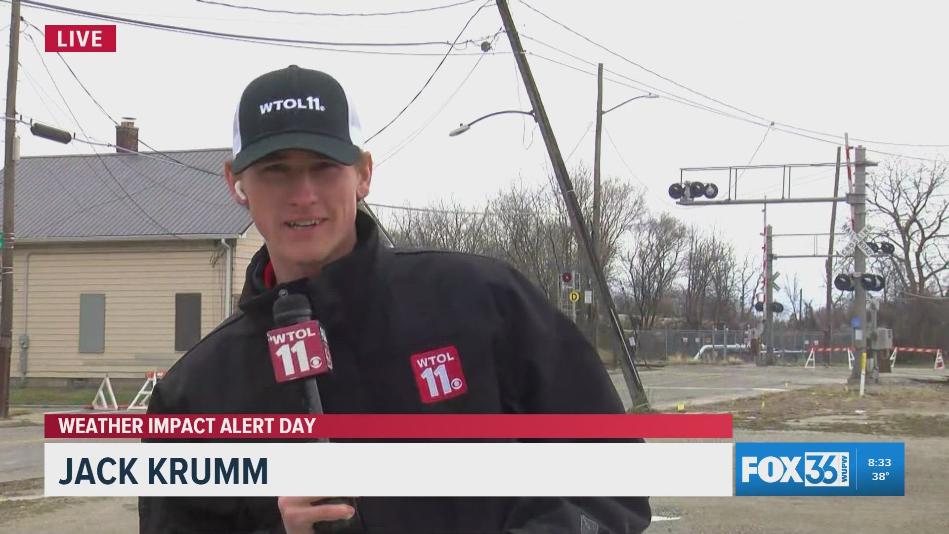 Outages declining, but hundreds still without power after gusty winds ...