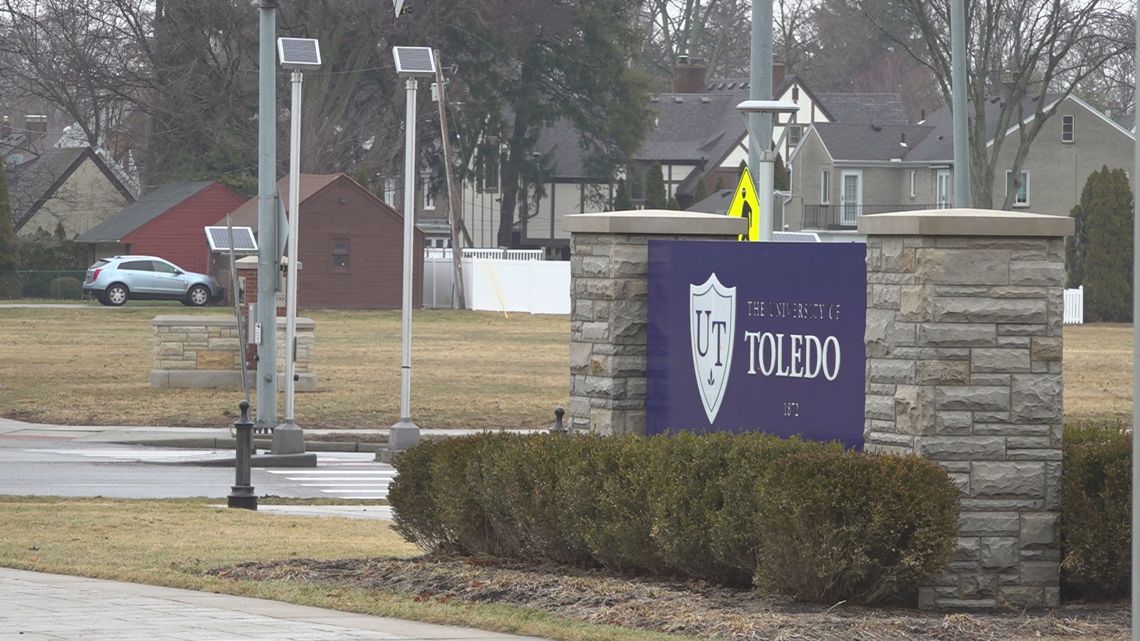 University of Toledo sees smallest enrollment decline in a decade; president says turnaround is underway