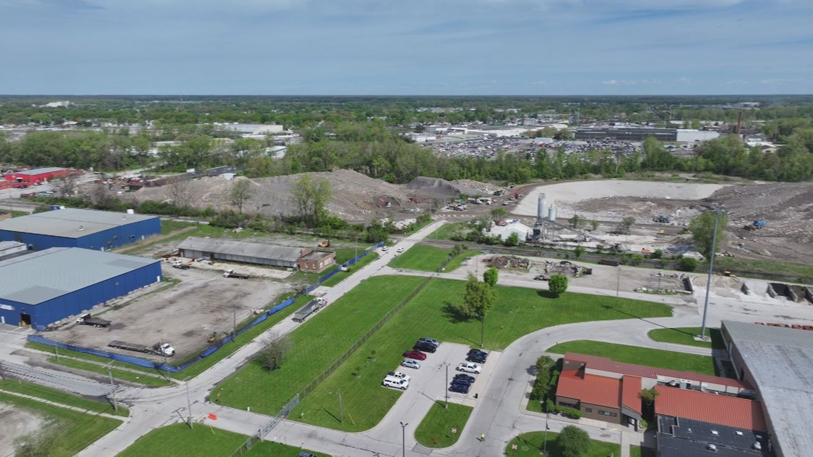 Toledo's new recycling center offers year-round access for underserved residents