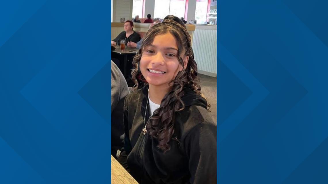 Family, friends of missing 12-year-old girl in west Toledo hoping for her  safe return | wtol.com