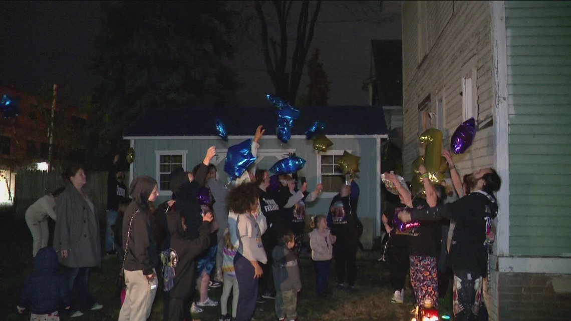 Balloon release honors life of east Toledo teen fatally electrocuted ...