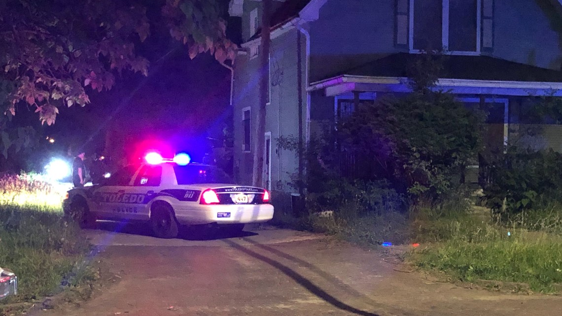 Man injured in central Toledo shooting