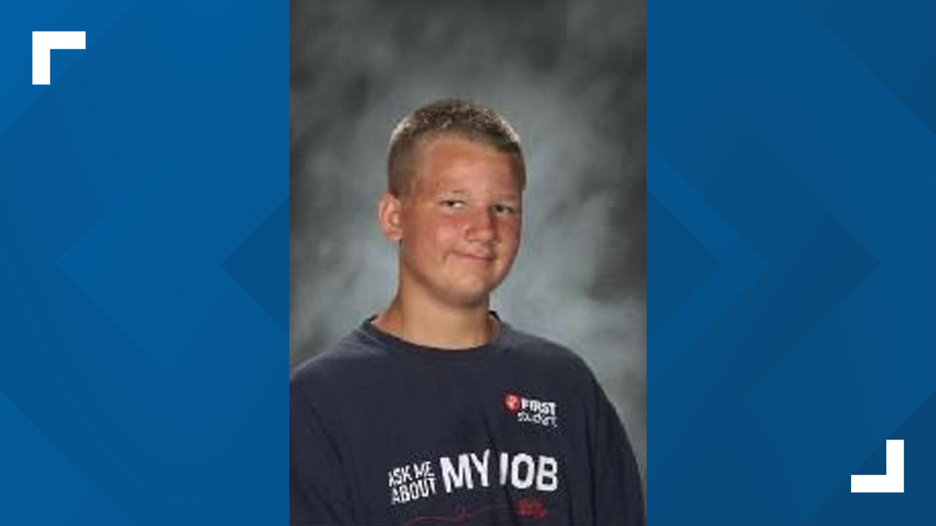 Candlelight vigil held for young Lenawee County teen involved in hit ...