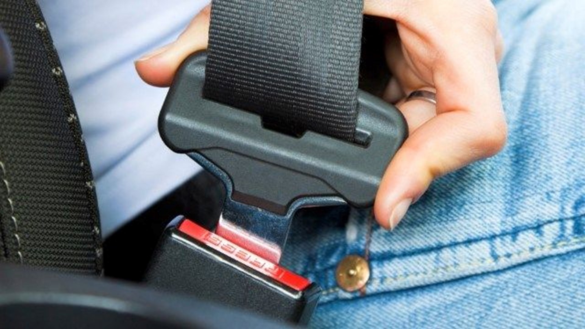 Can airbags protect you if you don’t wear your seat belt?