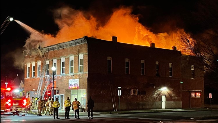 North Baltimore building destroyed after early morning fire