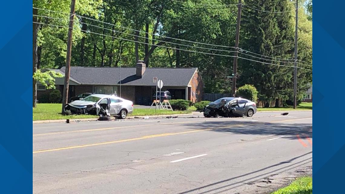Police investigating a two-vehicle crash in South Toledo - Vimarsana News