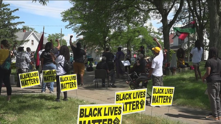 Toledo community activists celebrating Juneteenth, Father's Day with free health clinics and family activities