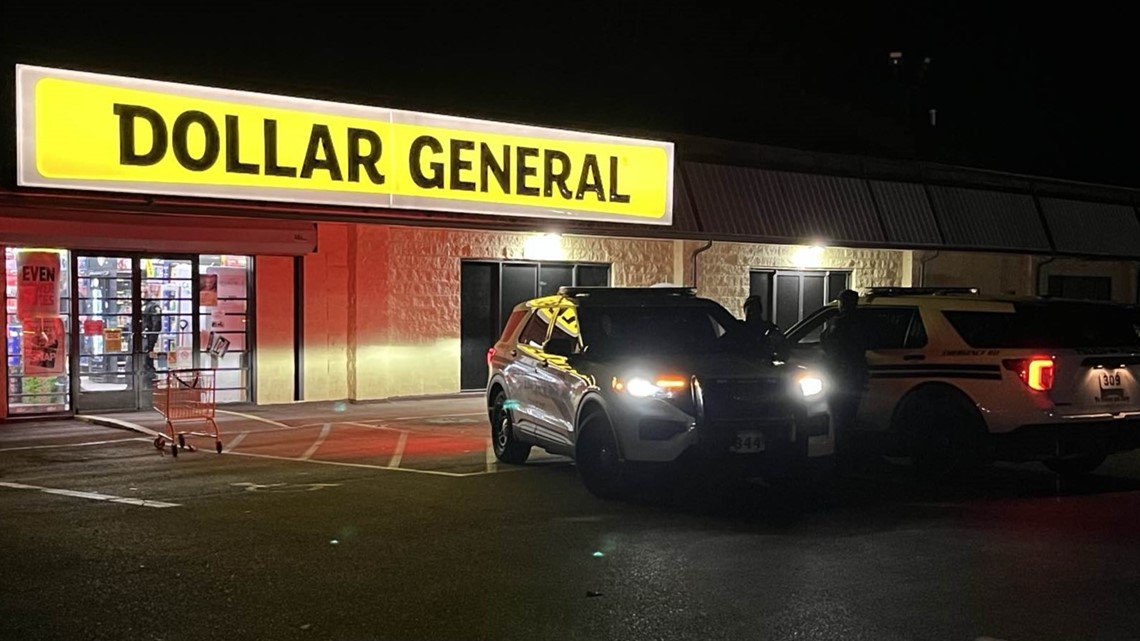 Dollar General robbed in south Toledo