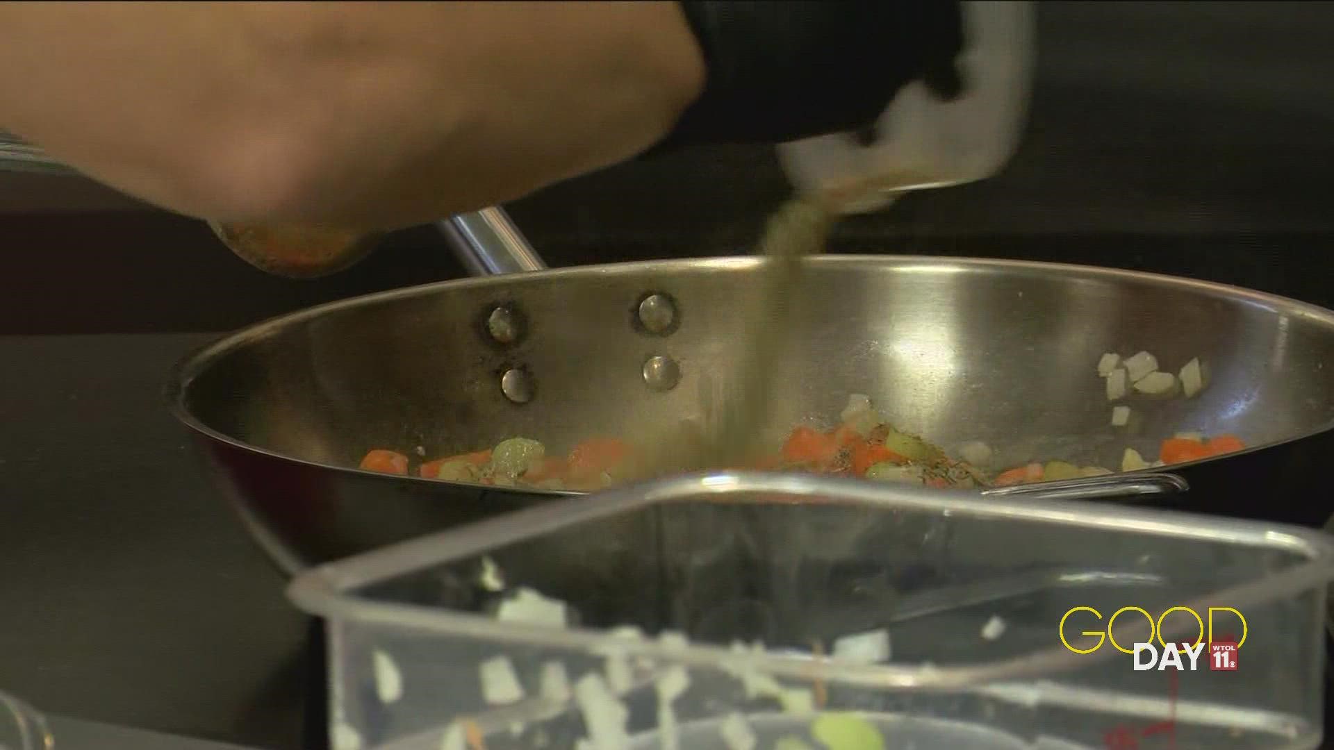 Jacquelyn Jones from Solfood Collective demonstrates recipes for vegan and vegetarian Thanksgiving dishes.