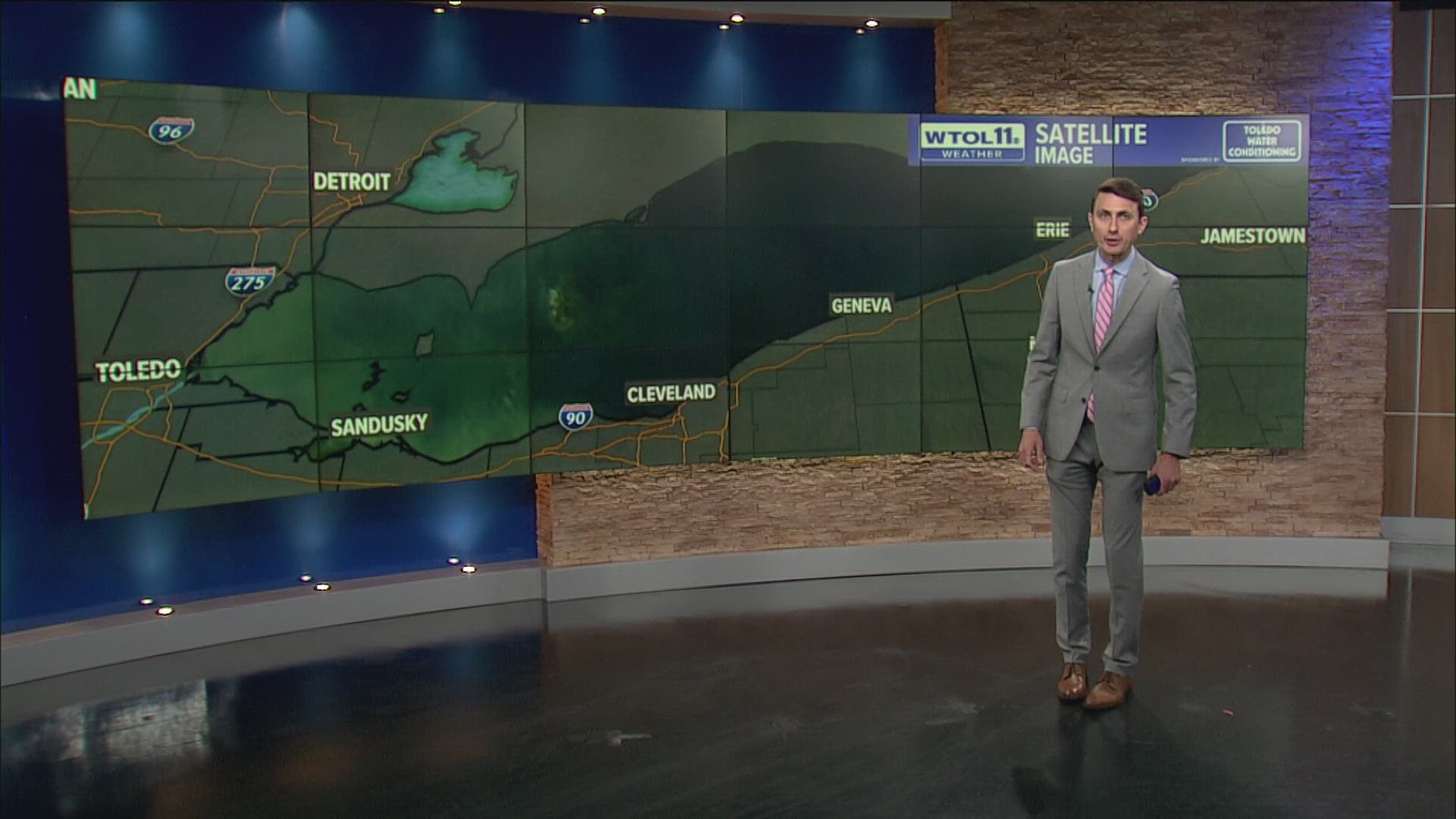 In late July, algae was reported in the western basin of Lake Erie, and a green tint was visible on satellite imagery from outer space.