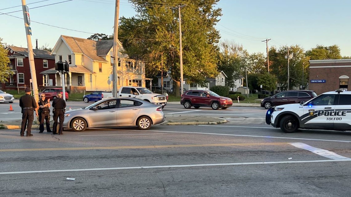 Pedestrian hit by car and killed in south Toledo - Vimarsana News