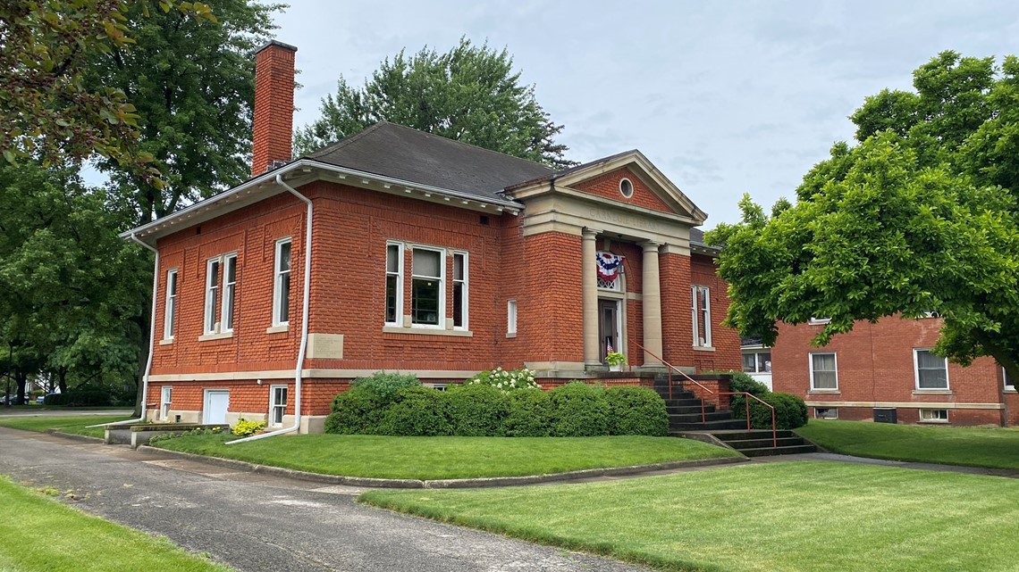 Napoleon's historic Carnegie Library building