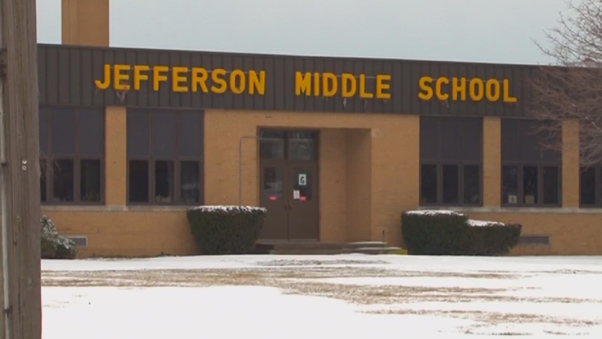 The Monroe County Sheriff's Office gave an 'all clear' following a shelter-in-place lockdown at Jefferson Middle School.