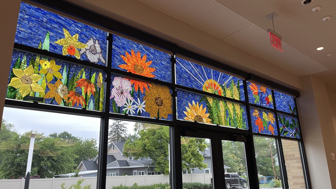 Mosaic beautifies Wood County Senior Center