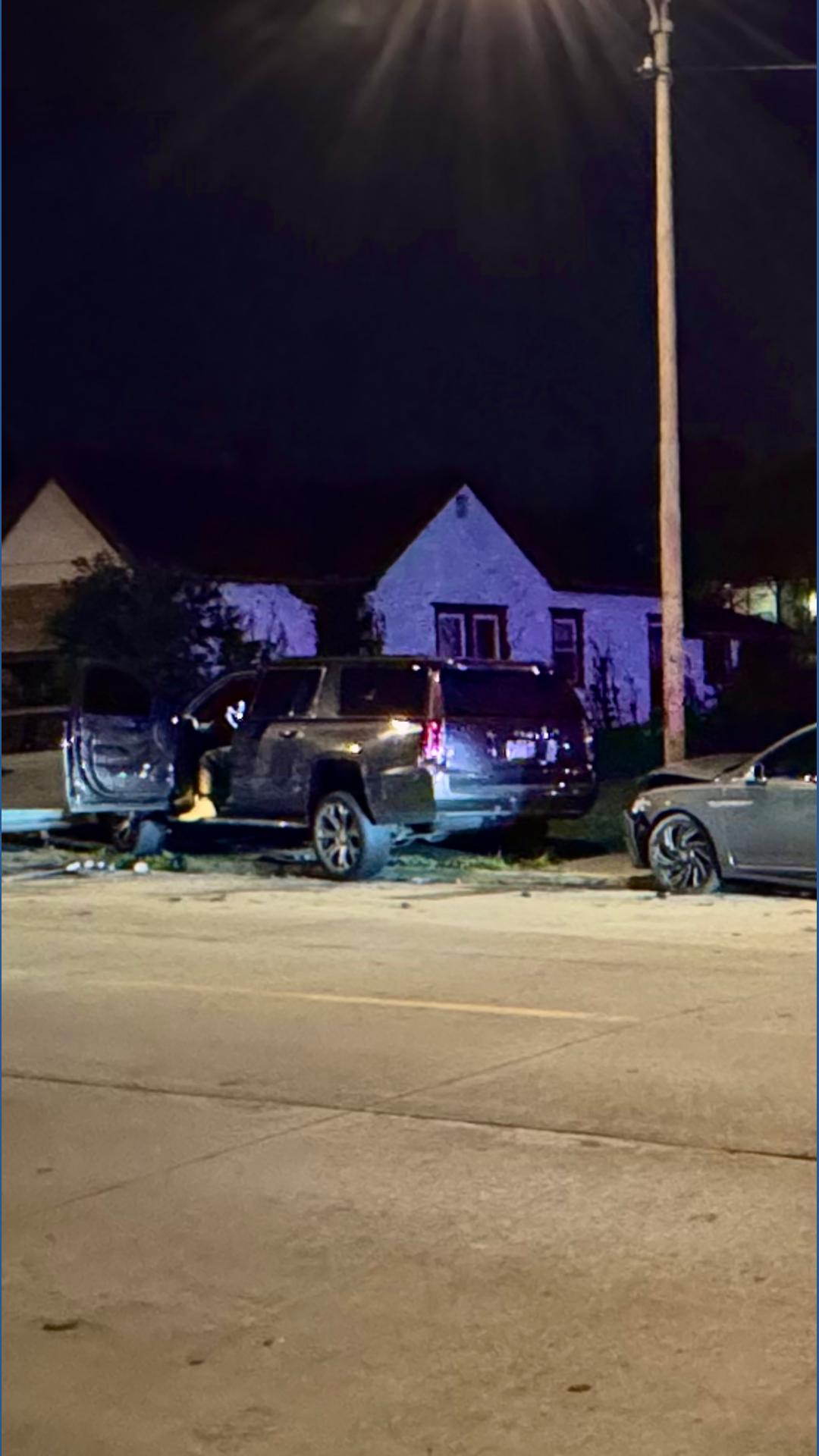 Driver hits parked vehicles in east Toledo | wtol.com