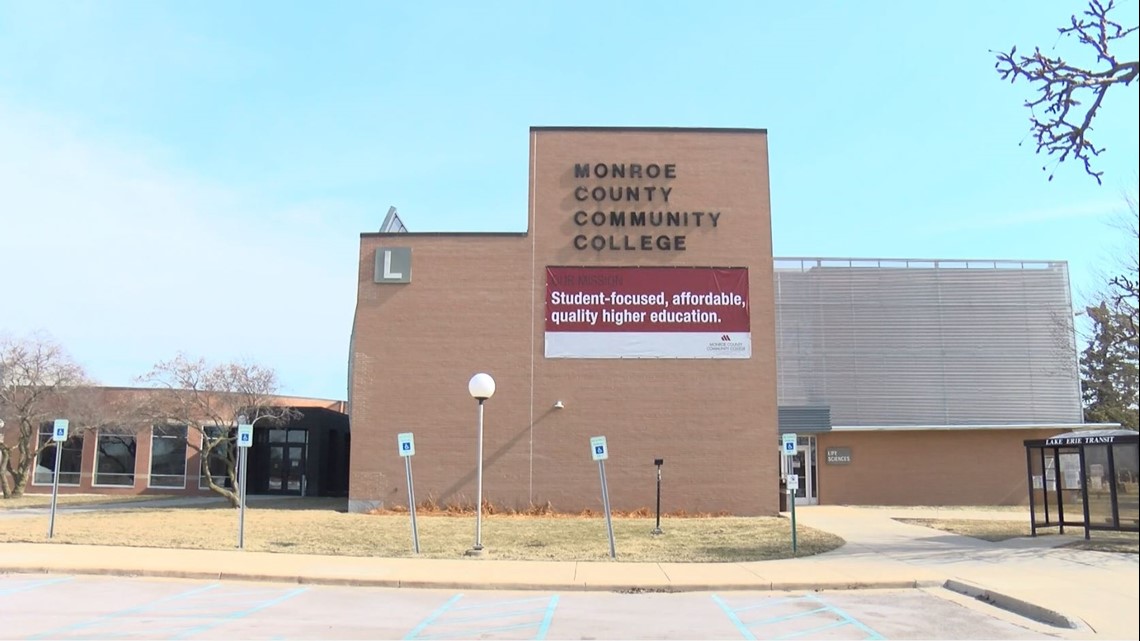 Does Monroe Community College have a culinary arts program? - Vimarsana News