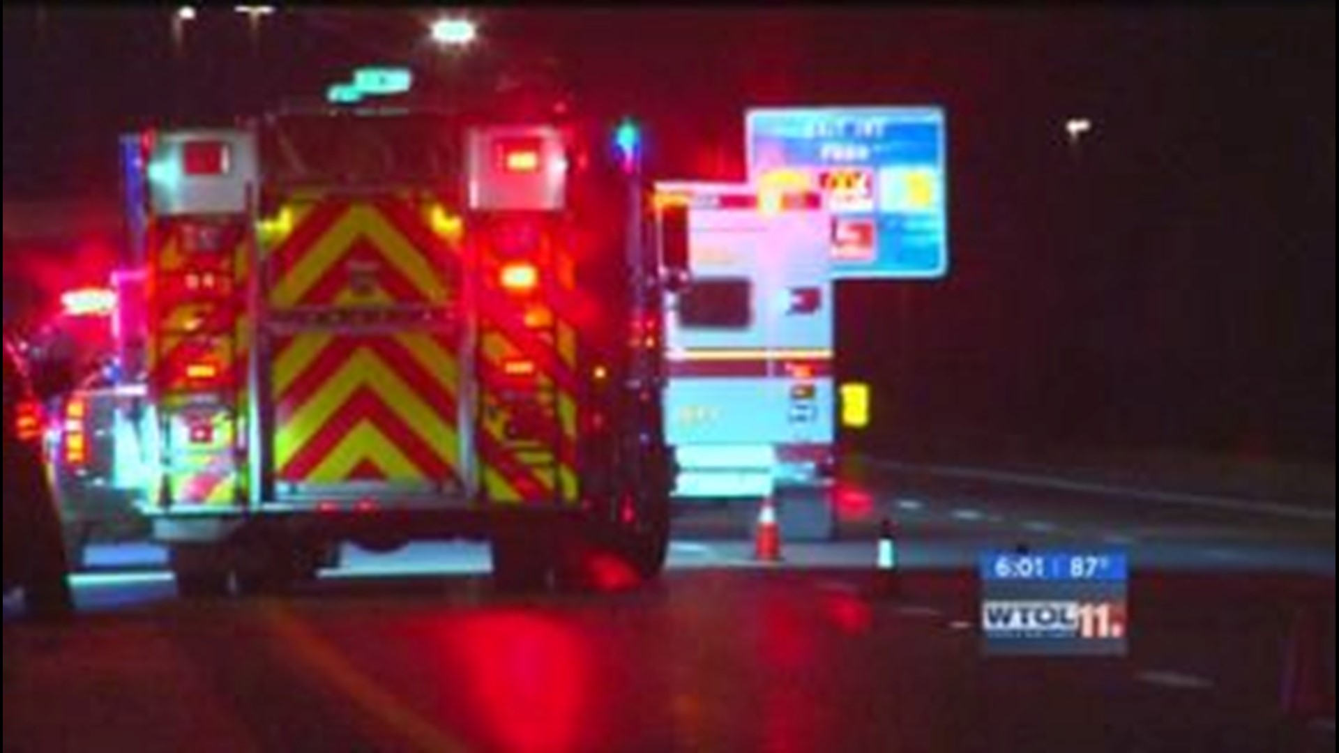 10 teens injured, 3 critical in rollover crash on I-75