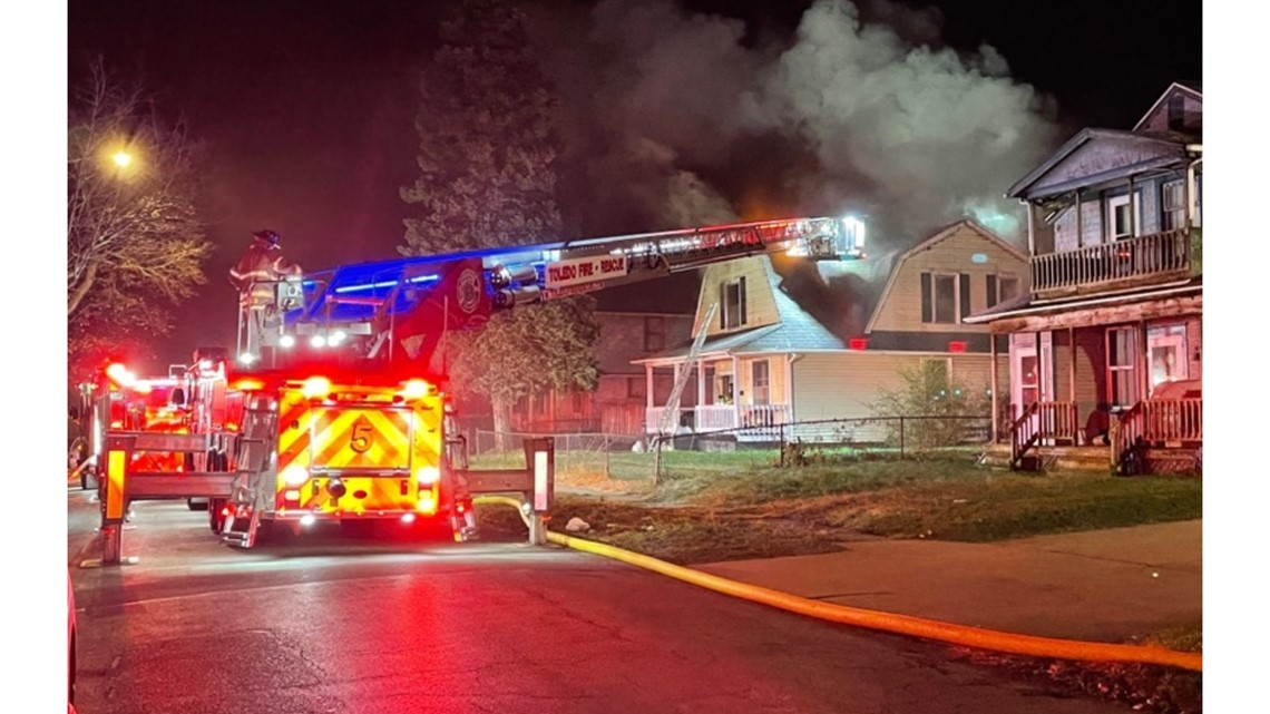 House Fire On Woodland Avenue In Central Toledo | Wtol.com