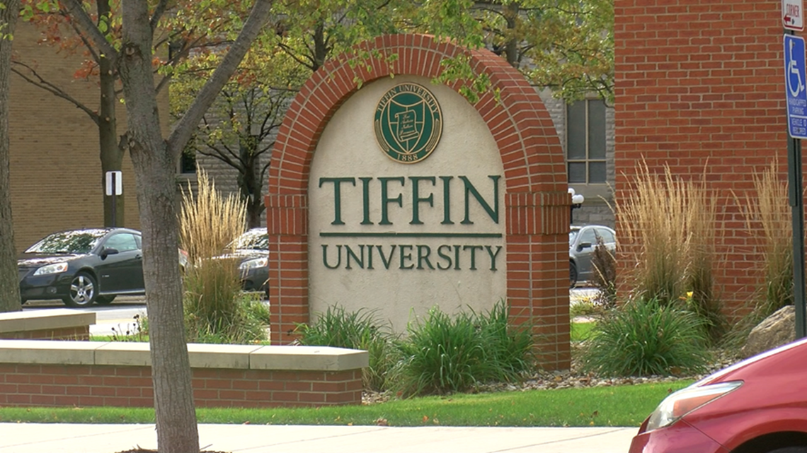 High school students can earn college credit through Tiffin University
