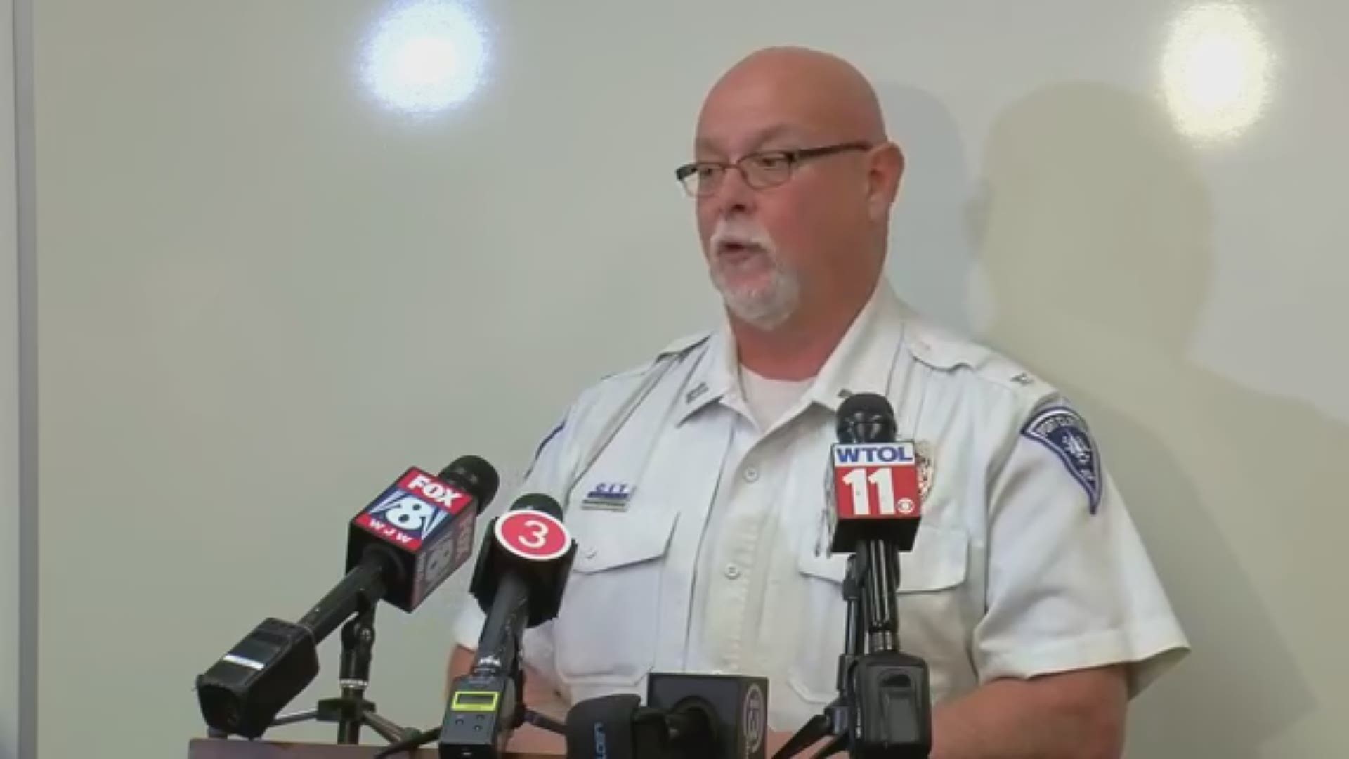 Thursday at 1:15 p.m., Port Clinton Police Chief Rob Hickman addressed the press regarding missing 14-year-old Harley Dilly, who has been missing since Dec. 20.