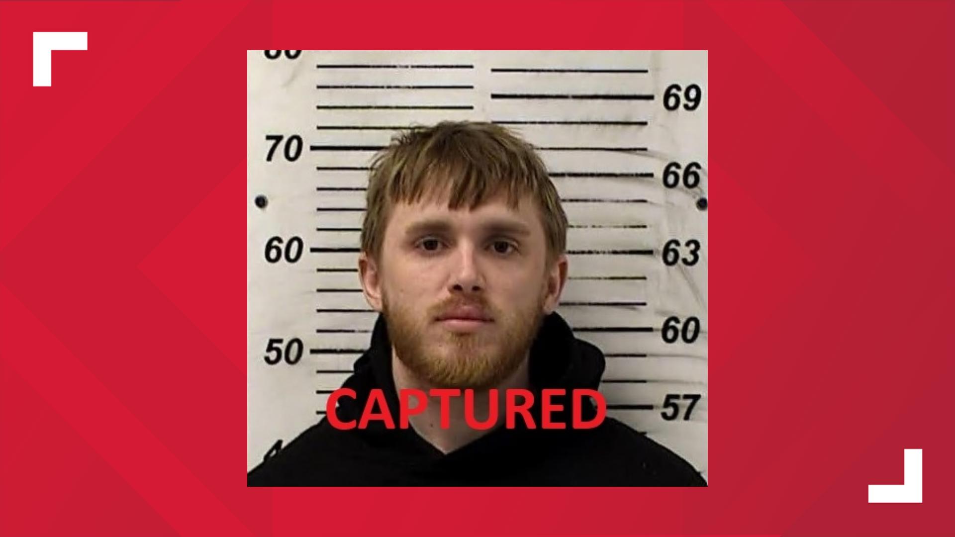 Wanted man arrested in Fulton County after fleeing into woods Thursday ...