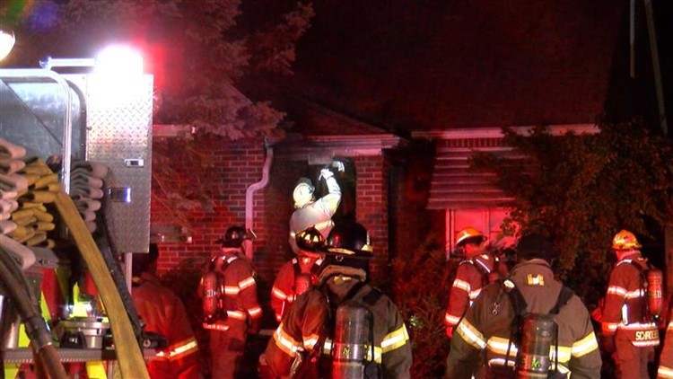 Two adults, one juvenile escape overnight house fire in central Toledo