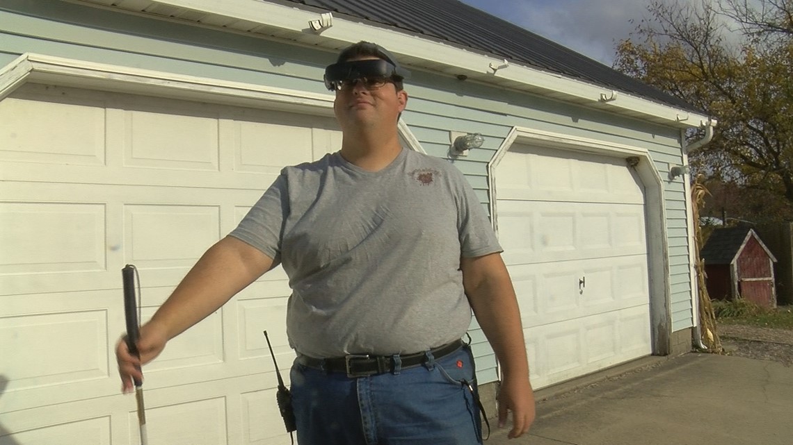 Local legally blind man sees 20/20 with new tech - Vimarsana News