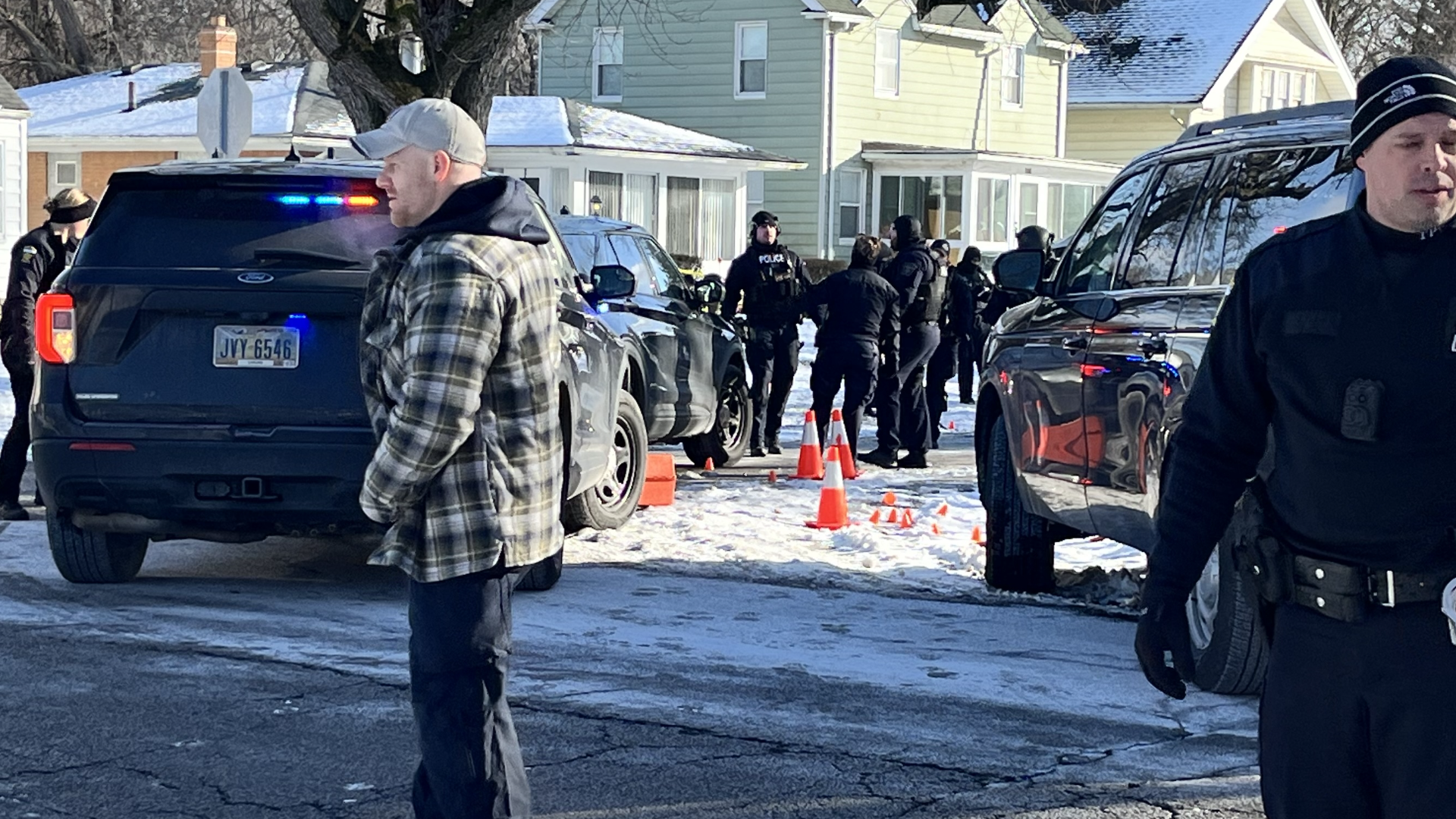 Police investigate after officer involved shooting in west Toledo ...