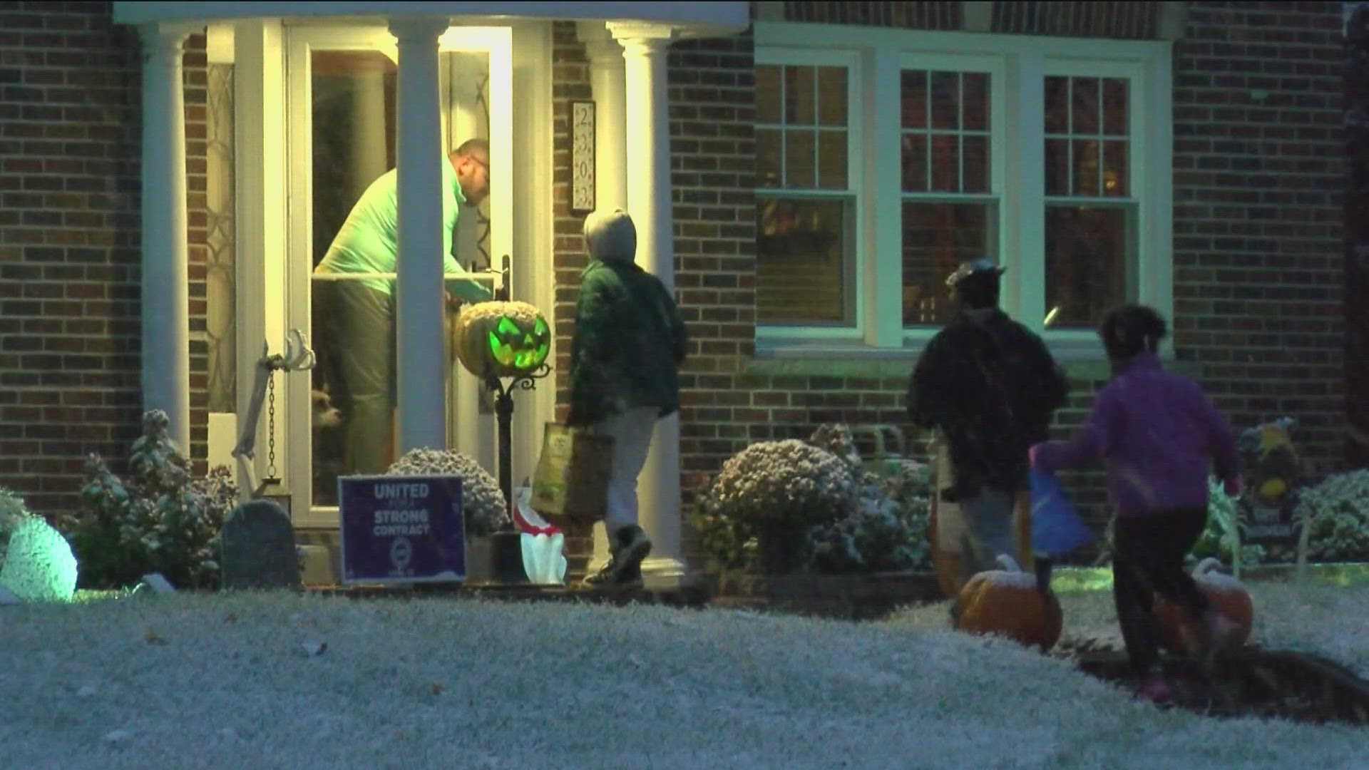 Storm sirens used to go off to begin and end trick-or-treating for three decades, but township leaders say that tradition has come to an end this year.