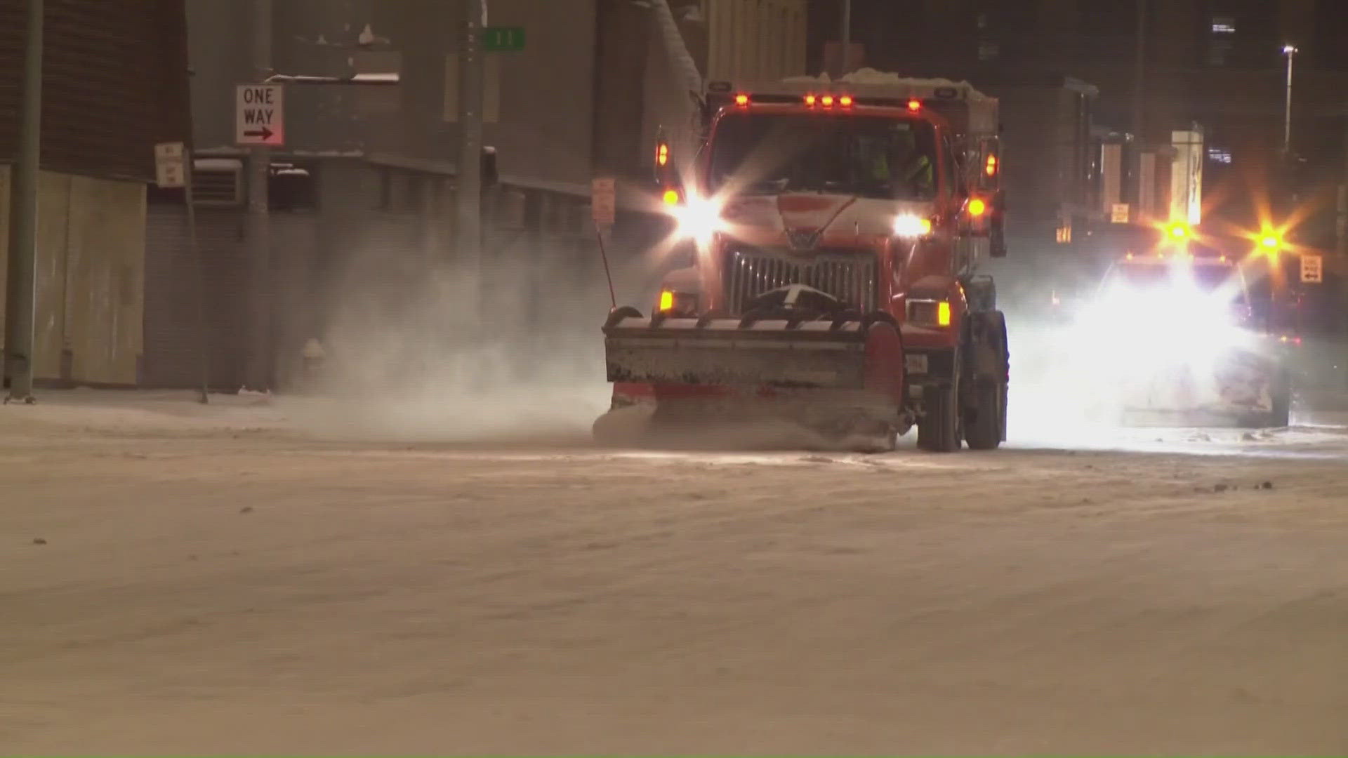 Northwest Ohio plow crews get ready for biggest snow event in years ...