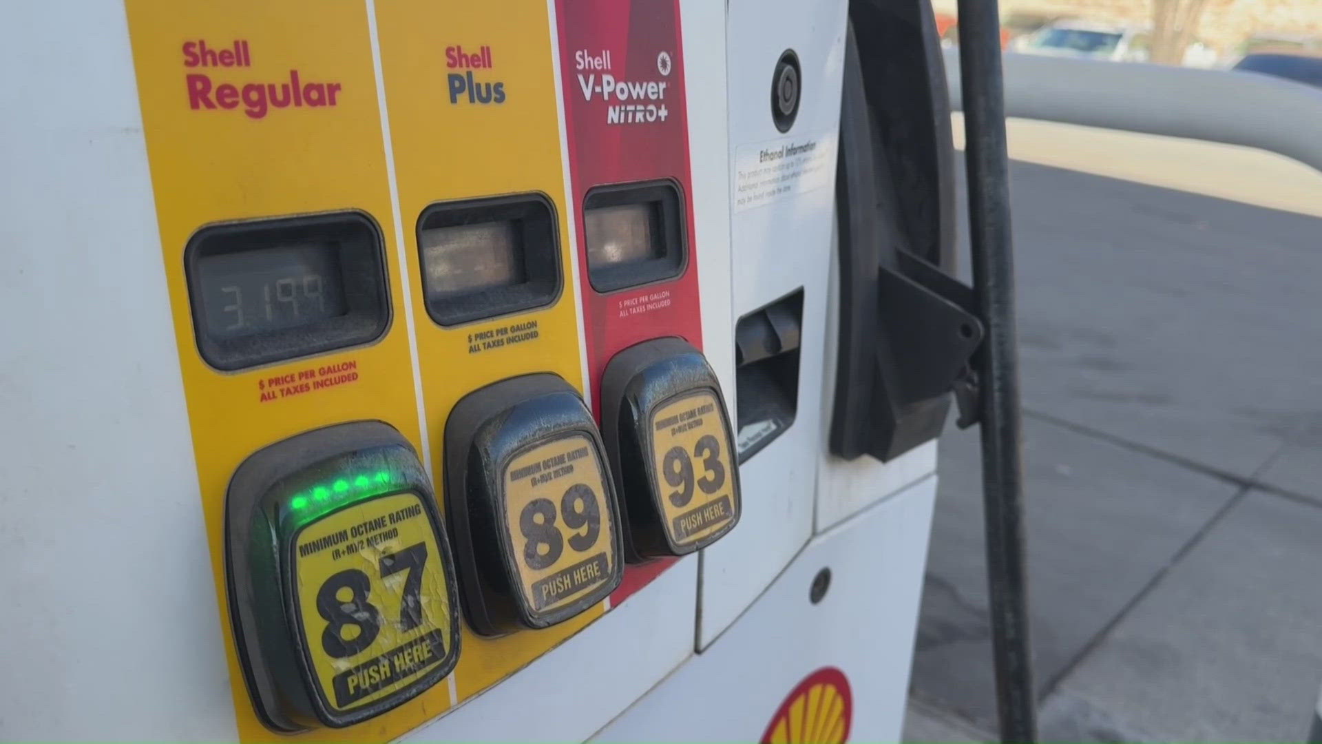 Gas prices expected to go up 10-30 cents after conflict in Iran | wtol.com