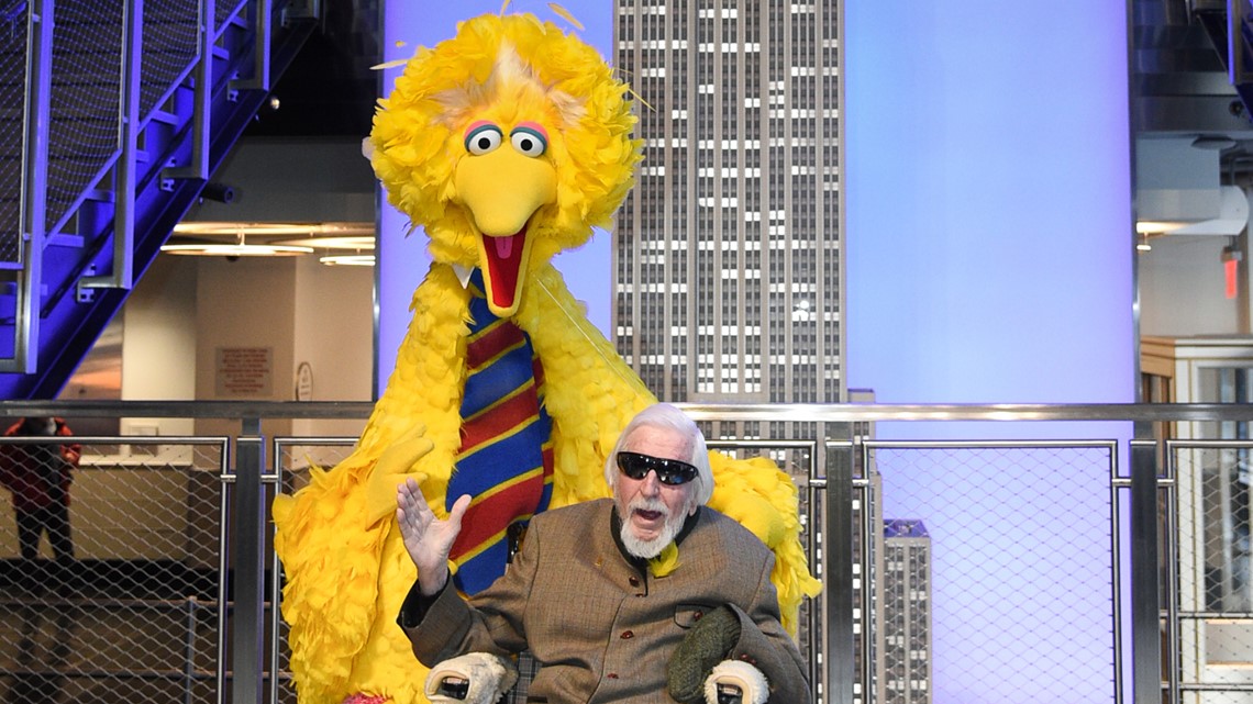 Sesame Street puppeteer Caroll Spinney dies at age 85 | wtol.com