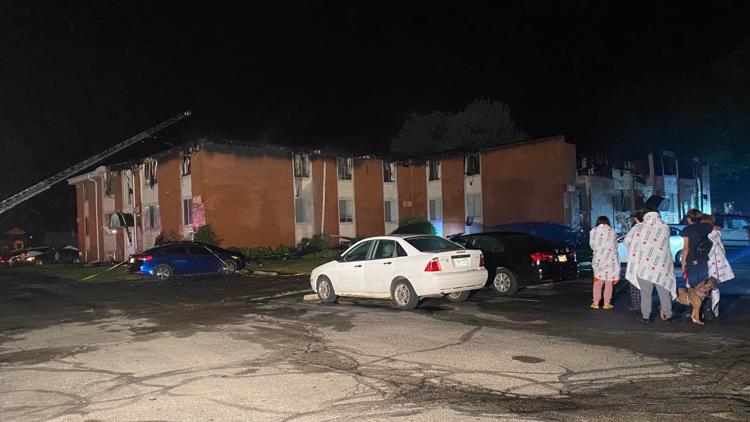 Apartment fire displaces 70 people, injures 3