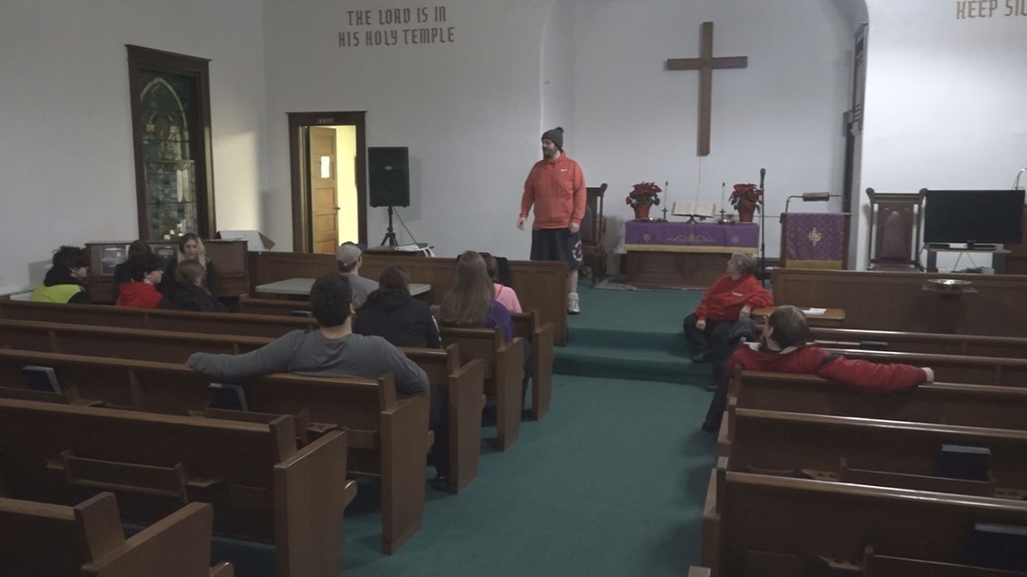 East Toledo Teens United helps keep teens away from violence | wtol.com