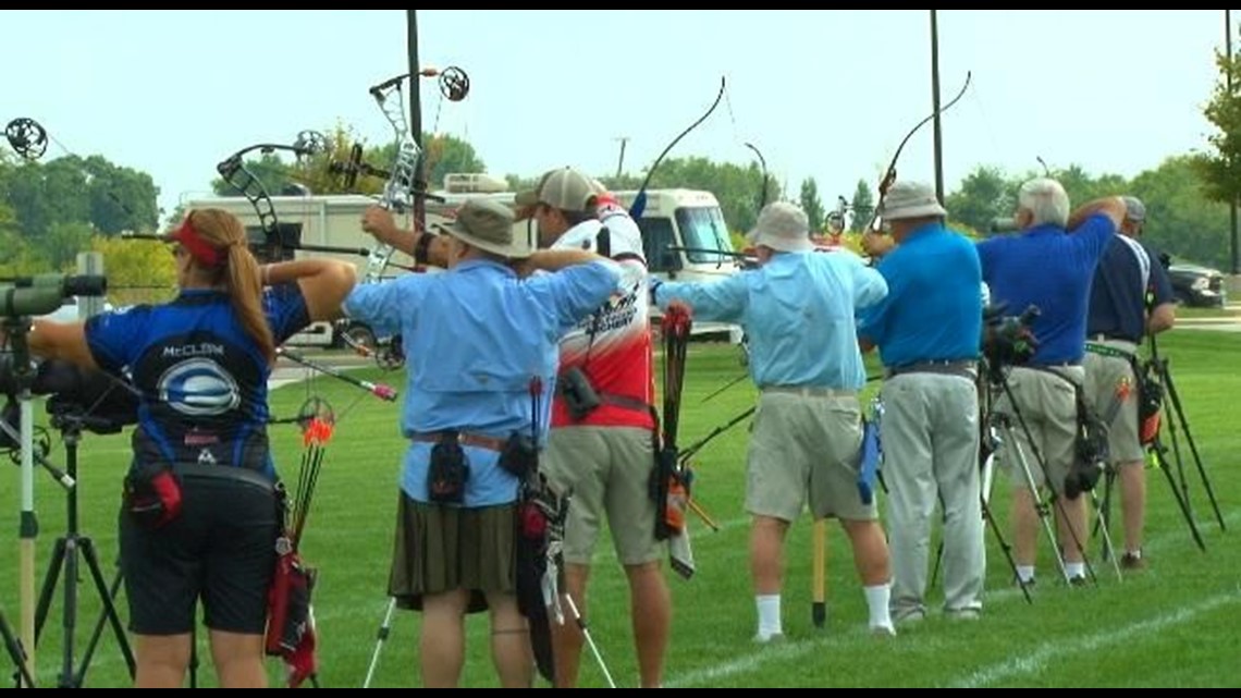 Oregon archery tournament draws young and old, amateurs and