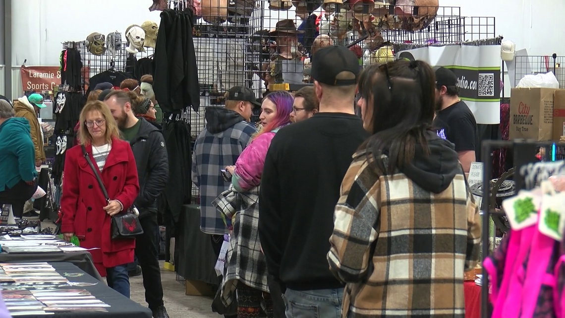 Vendors turned away from Michigan Oddities and Horror Fest cite overbooking, scheduling issues