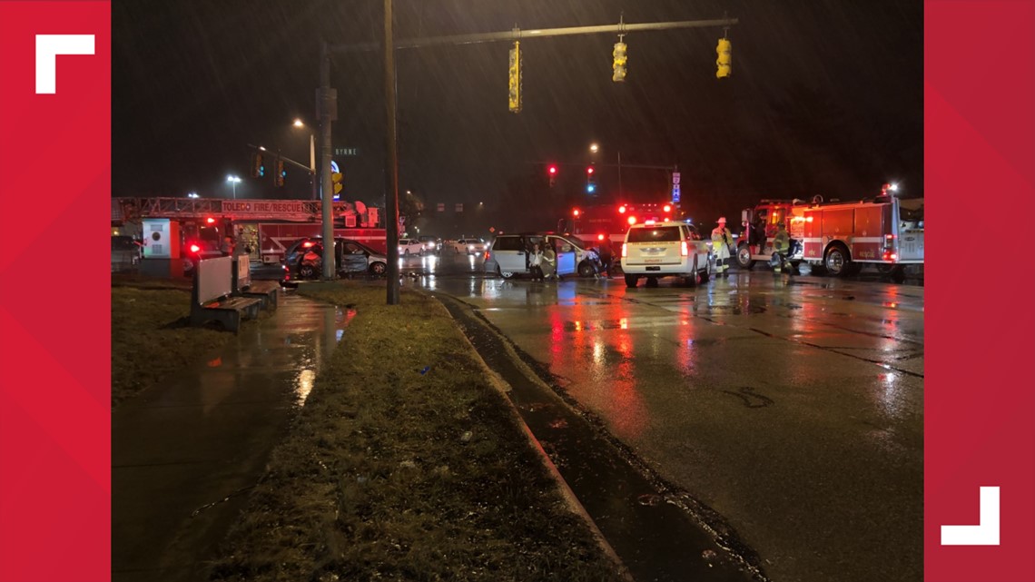 Four injured after accident near Airport and Byrne