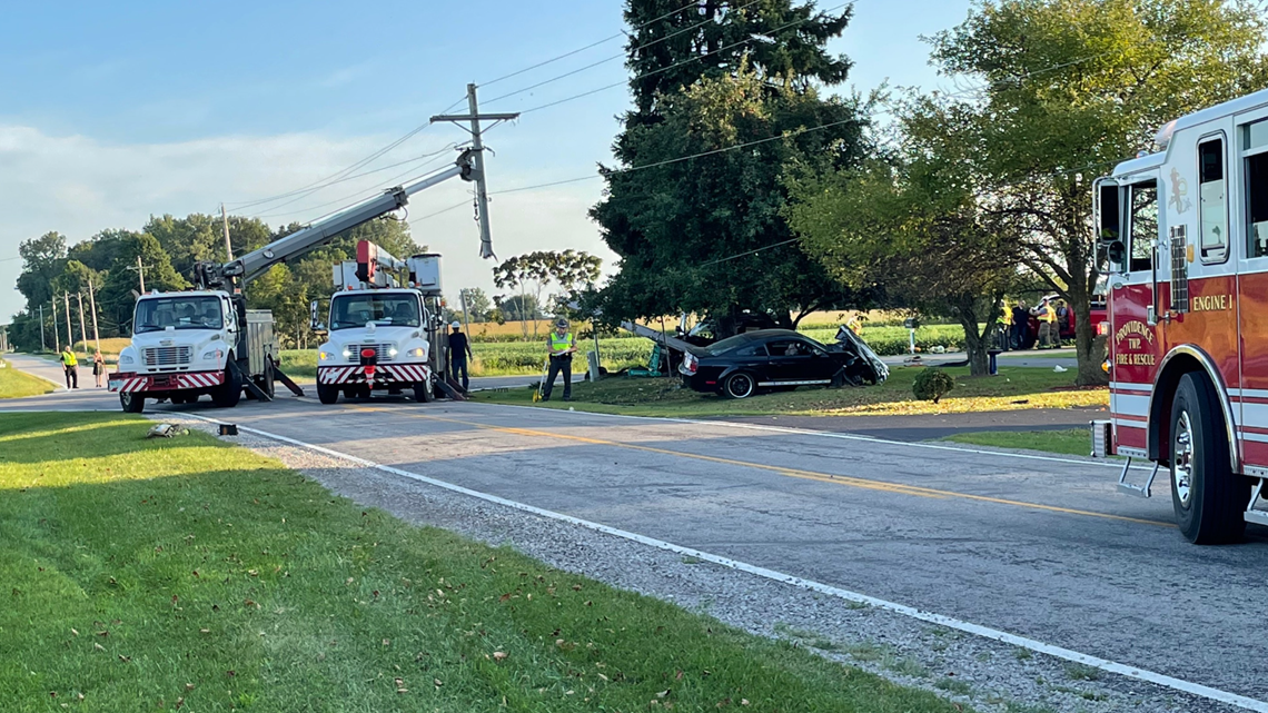 Whitehouse power outage after crash on Neowash